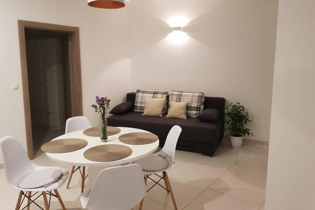 Апартаменты Apartman M&S 1 Kali, Otok Ugljan Экстерьер фото