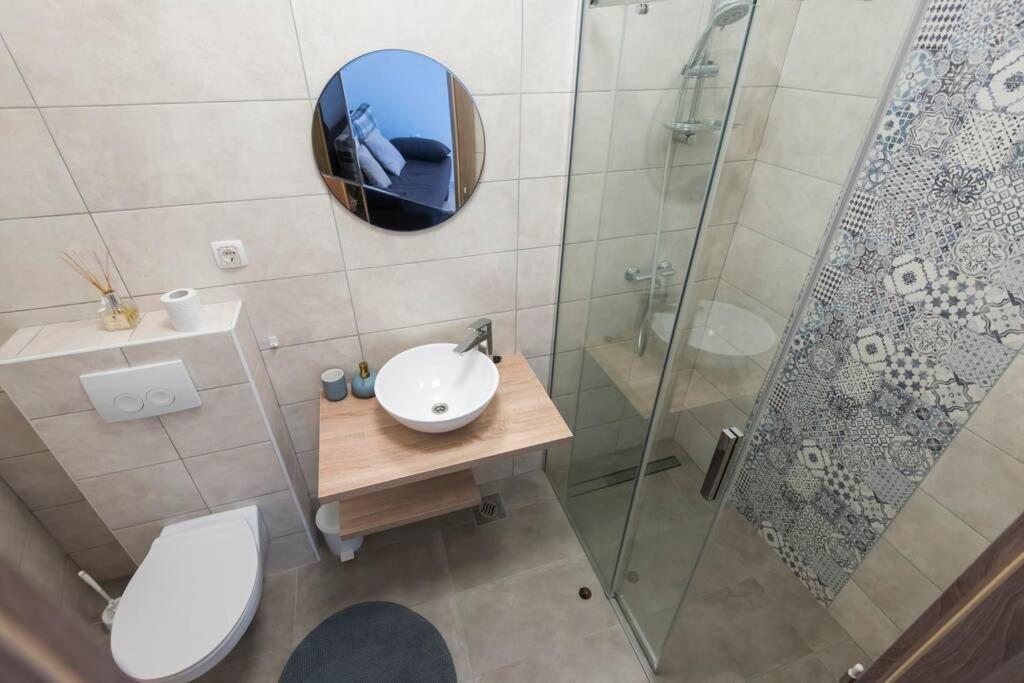 Апартаменты Apartman M&S 1 Kali, Otok Ugljan Экстерьер фото